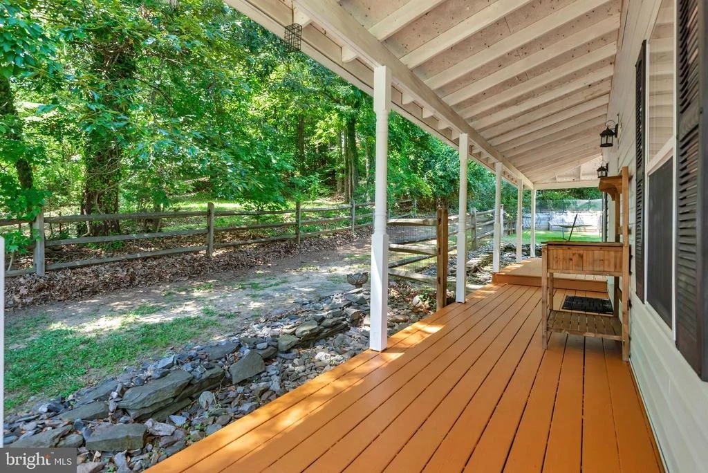 Photo of 934 SHORE ACRES ROAD