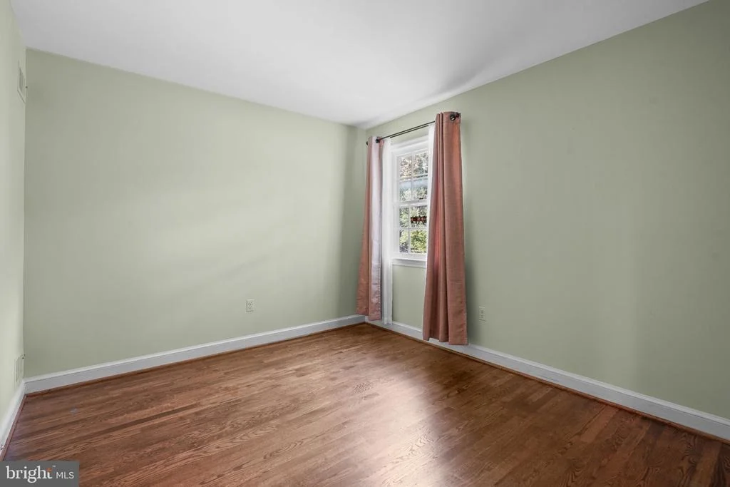 Photo of 3717 KING WILLIAM DRIVE