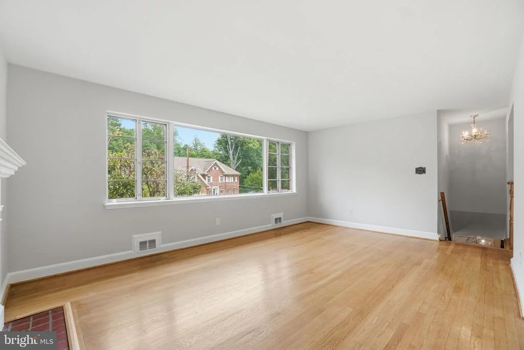 Photo of 7005 RALEIGH ROAD