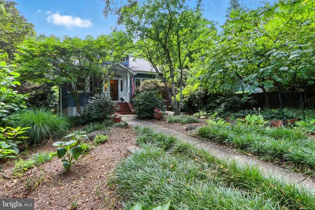 Photo of 5721 RIDGEDALE ROAD