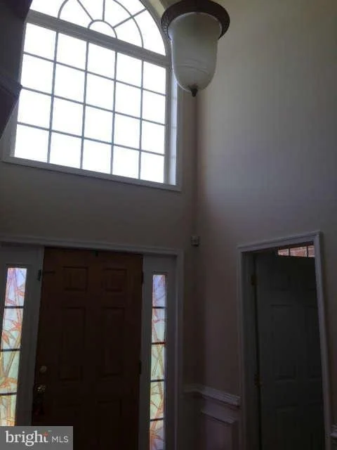 Photo of 8411 SUMMIT AVENUE