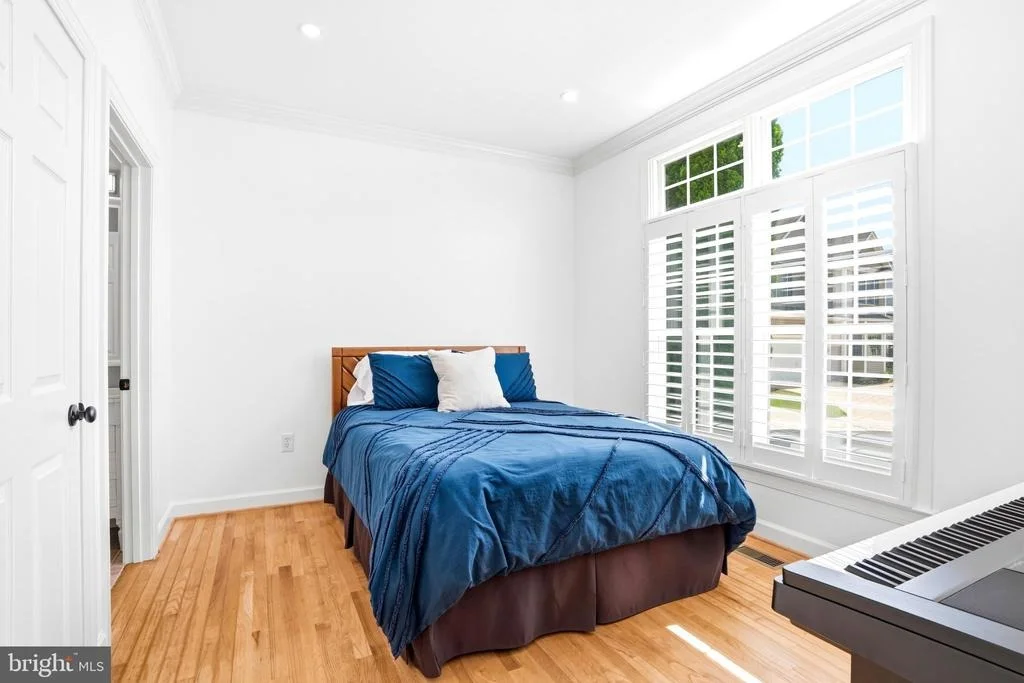 Photo of 4 LAMAR LANE