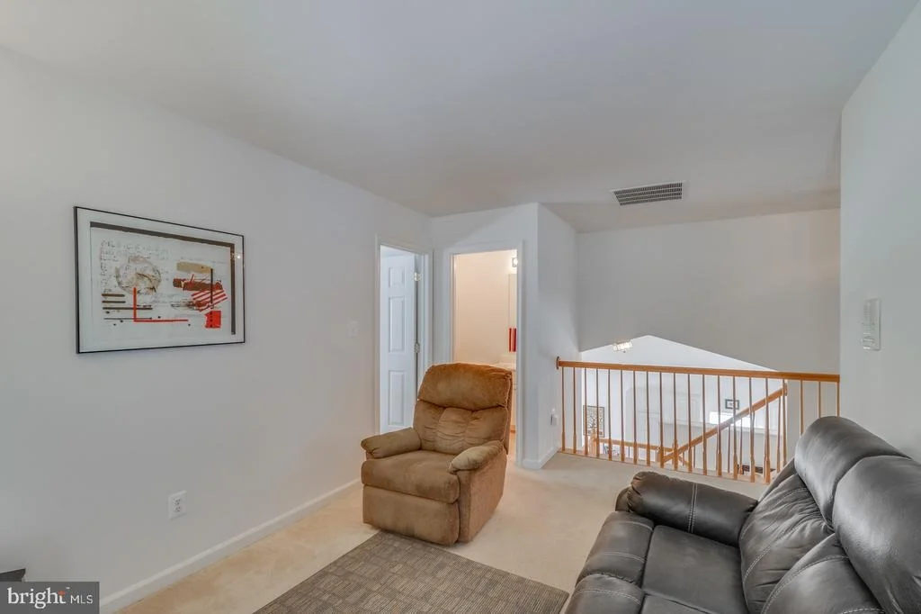 Photo of 254 LONE TREE DRIVE