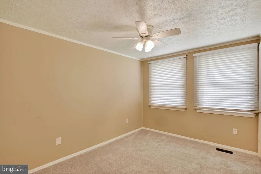 Photo of 9773 EMERALD LANE