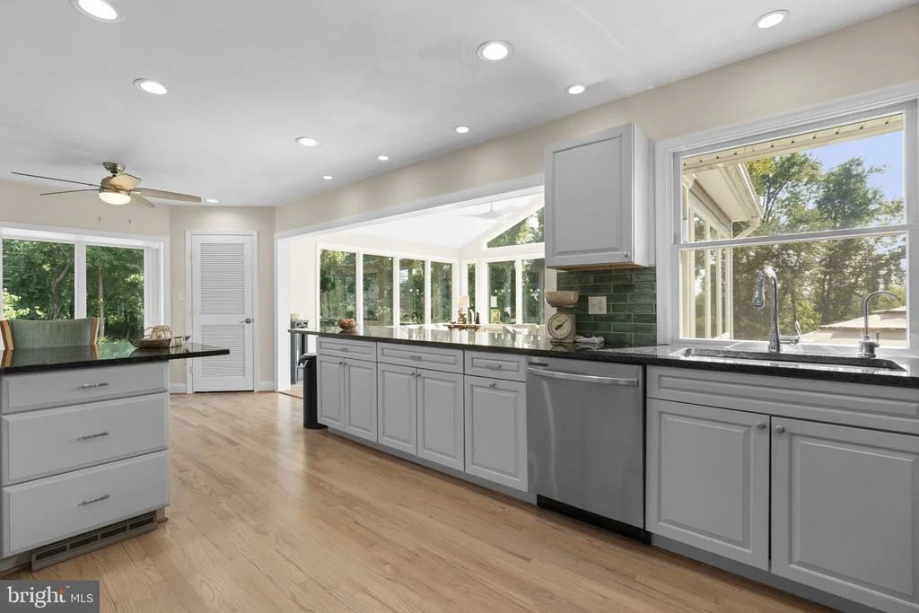 Photo of 384 EAGLE HILL ROAD