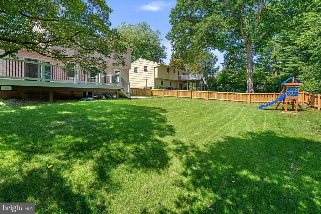 Photo of 1024 BOSLEY ROAD