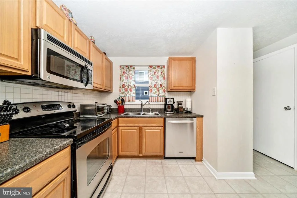 Photo of 212 WINTERGREEN LANE
