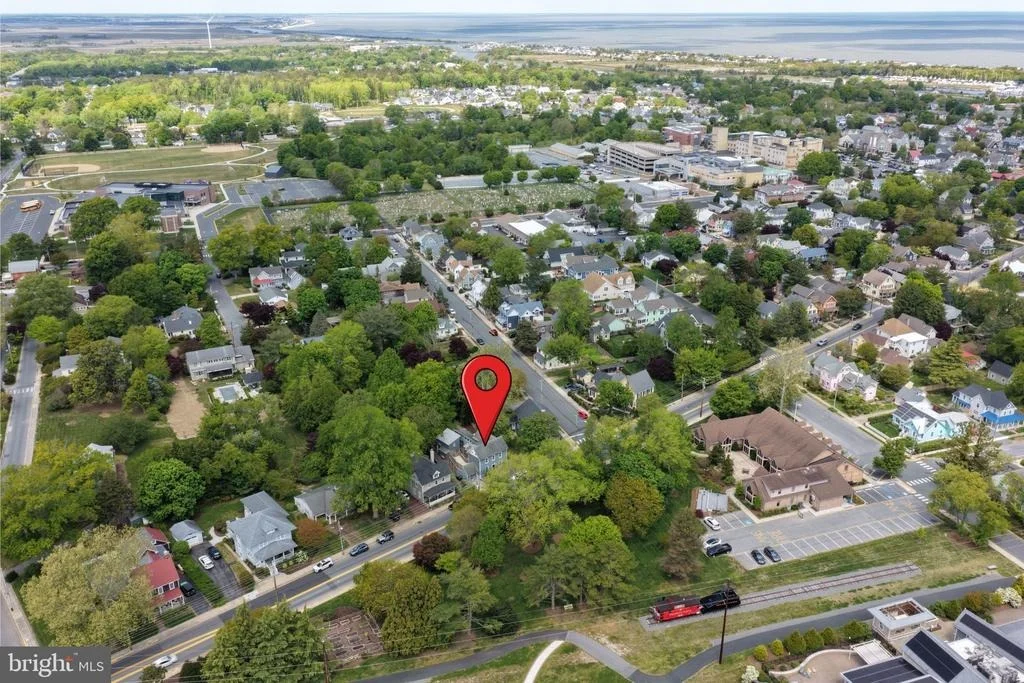 Photo of 606 KINGS HIGHWAY