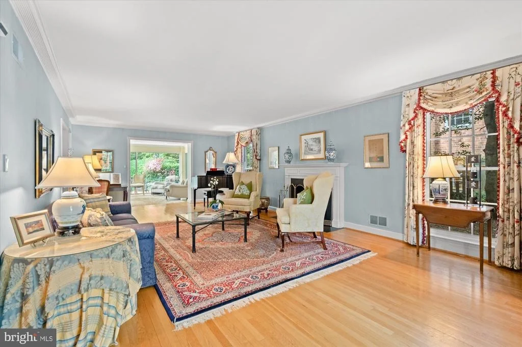 Photo of 2238 47TH STREET NW