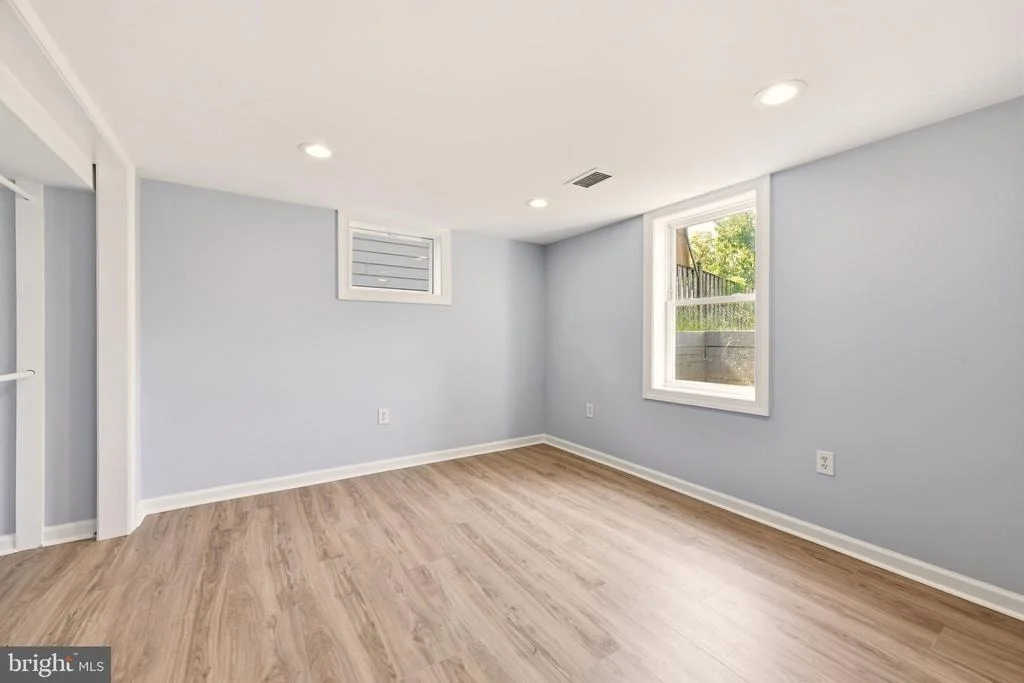 Photo of 124 DINKLE DRIVE