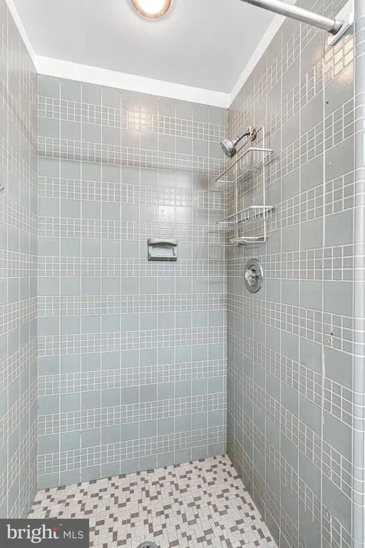 Photo of 2500 SALEM DRIVE