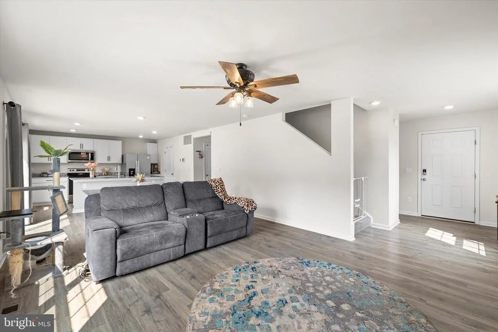 Photo of 35699 PINE NEEDLE LANE