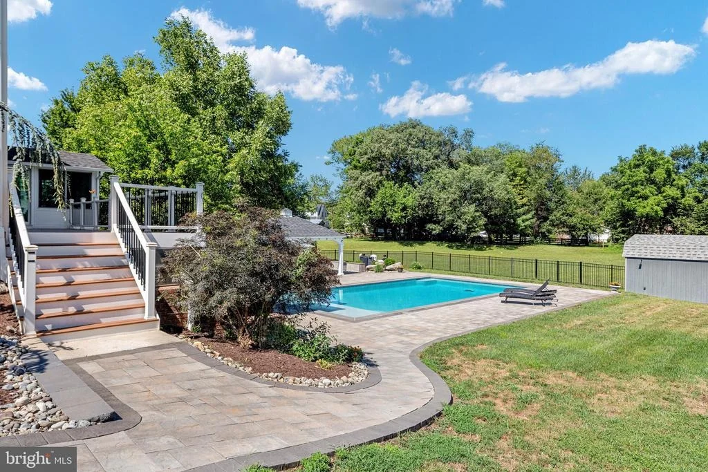 Photo of 116 HERMITAGE BOULEVARD