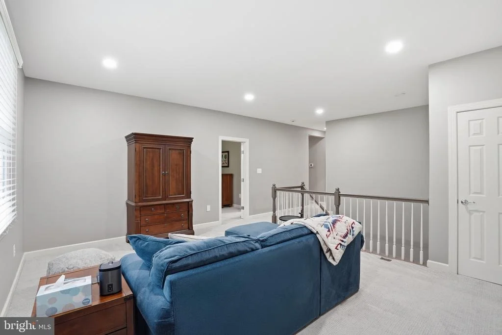 Photo of 1133 SPRINGVALE ROAD