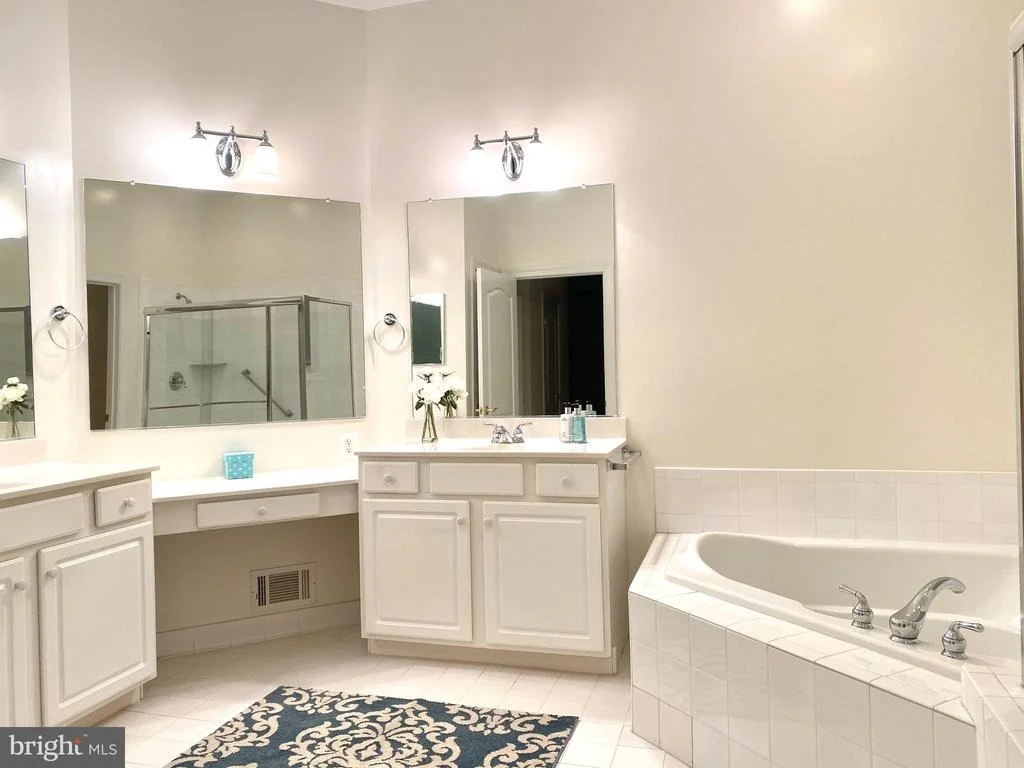Photo of 3718 GLEN EAGLES DRIVE