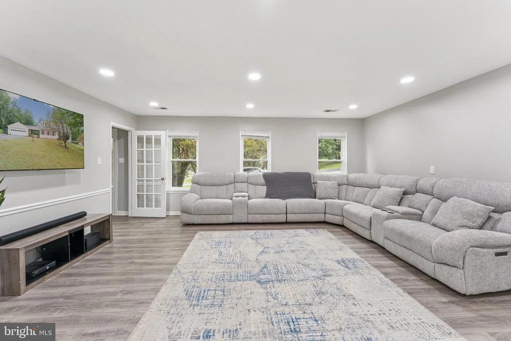 Photo of 2577 LAUREL BRANCH DRIVE