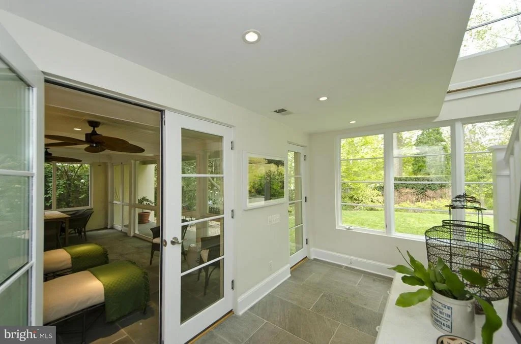 Photo of 4320 LORCOM LANE