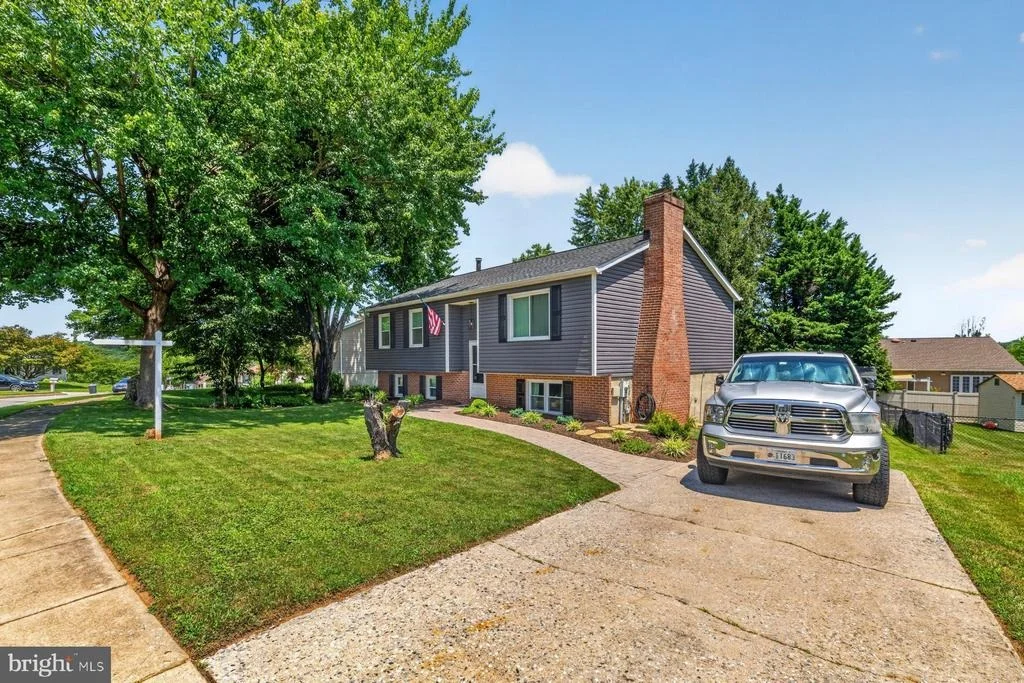 Photo of 918 WAMPLER LANE