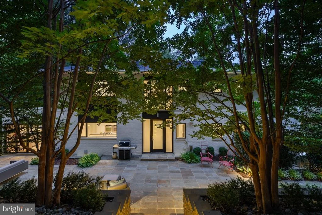 Photo of 6016 CHESTERBROOK ROAD