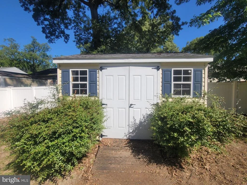 Photo of 650 210TH STREET