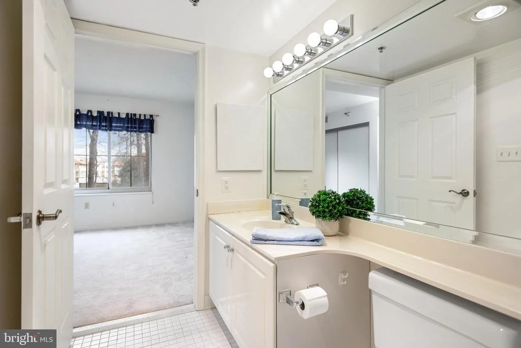 Photo of Unit 209 at 14809 PENNFIELD CIRCLE