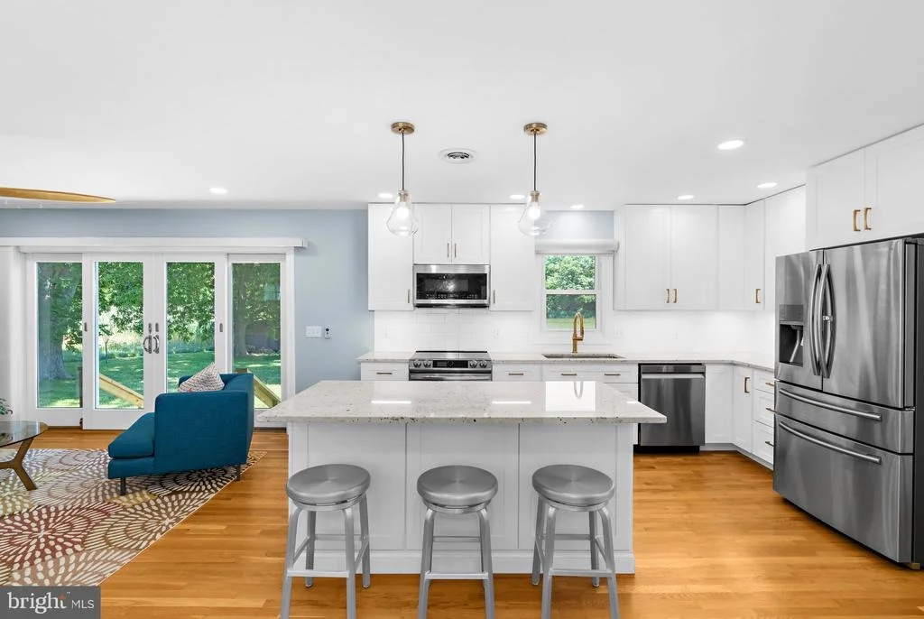 Photo of 205 RIVERSIDE DRIVE