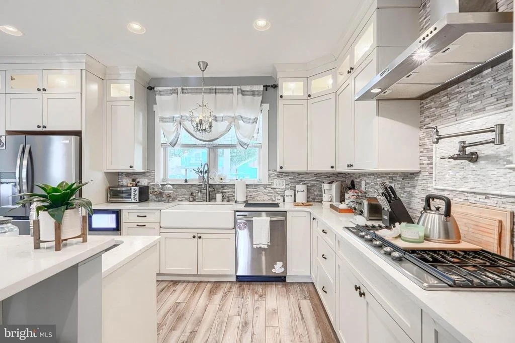 Photo of 7418 CHESAPEAKE ROAD