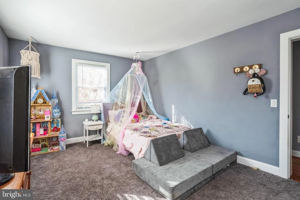 Photo of 2709 COX NECK ROAD