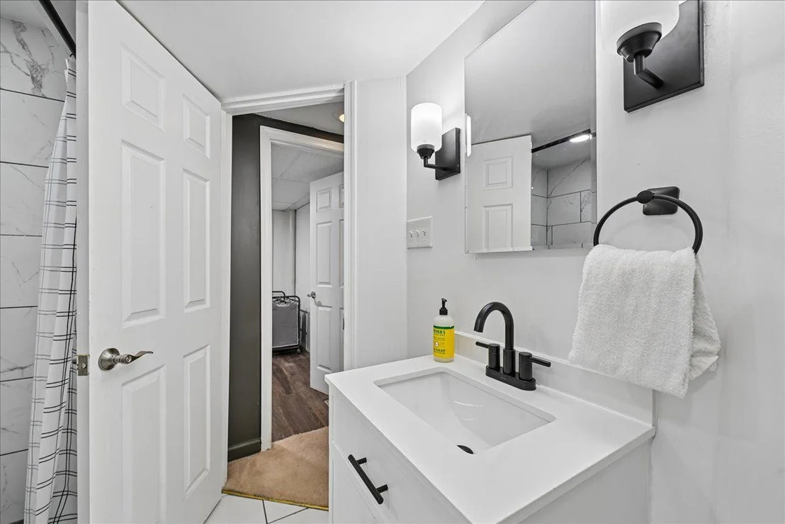 Photo of 8901 TOWNSEND LANE