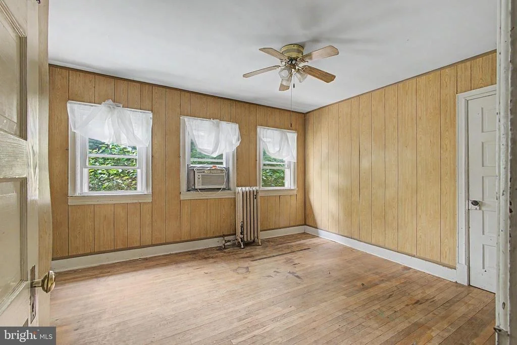 Photo of 93 LOCUST AVENUE