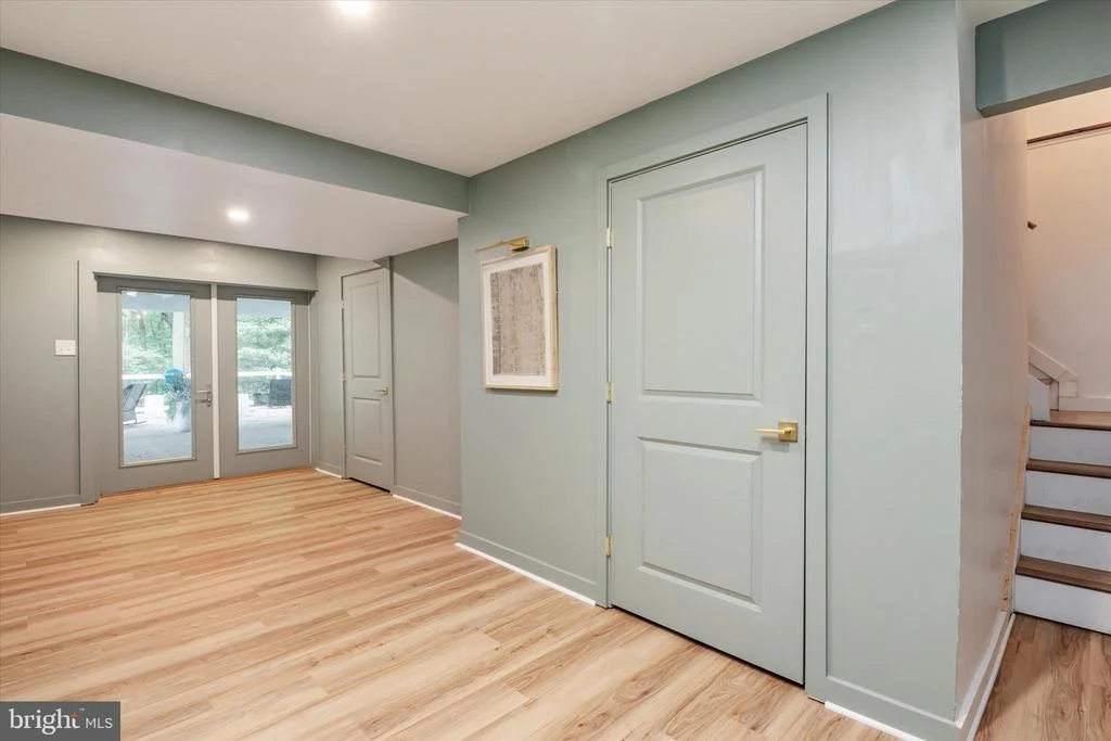 Photo of 934 N FOREST TRAIL