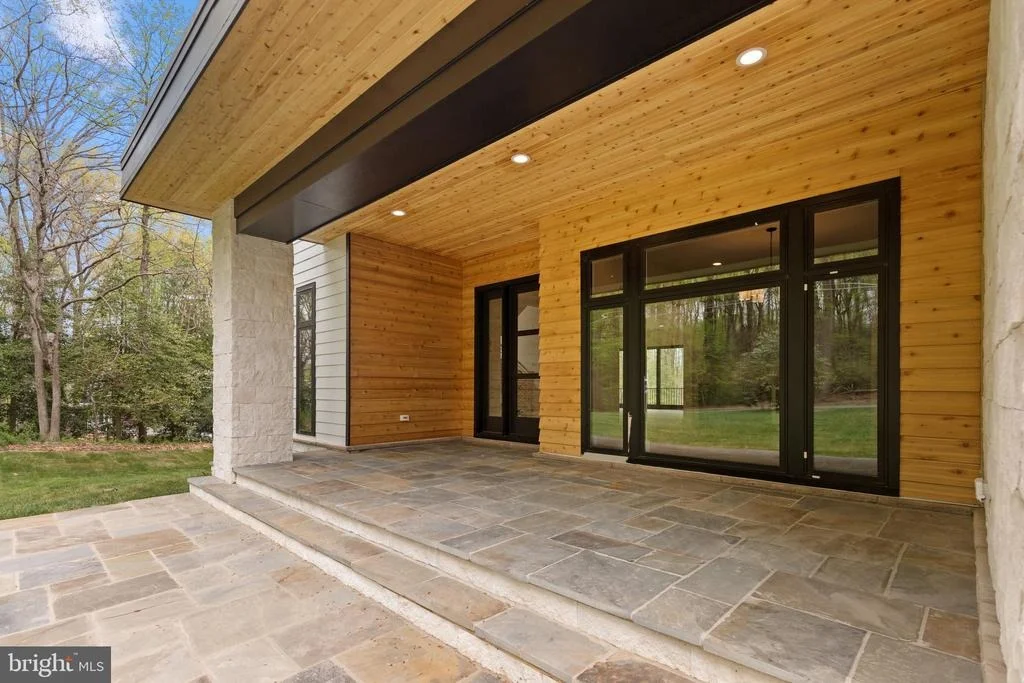 Photo of 2715 COLT RUN ROAD