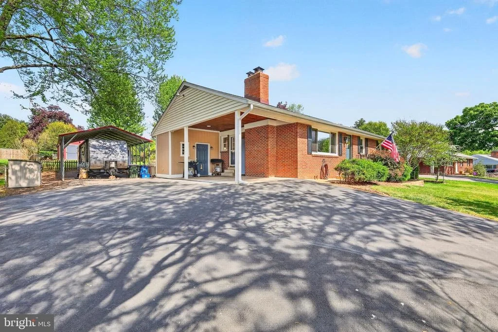 Photo of 15009 PEACHSTONE DRIVE