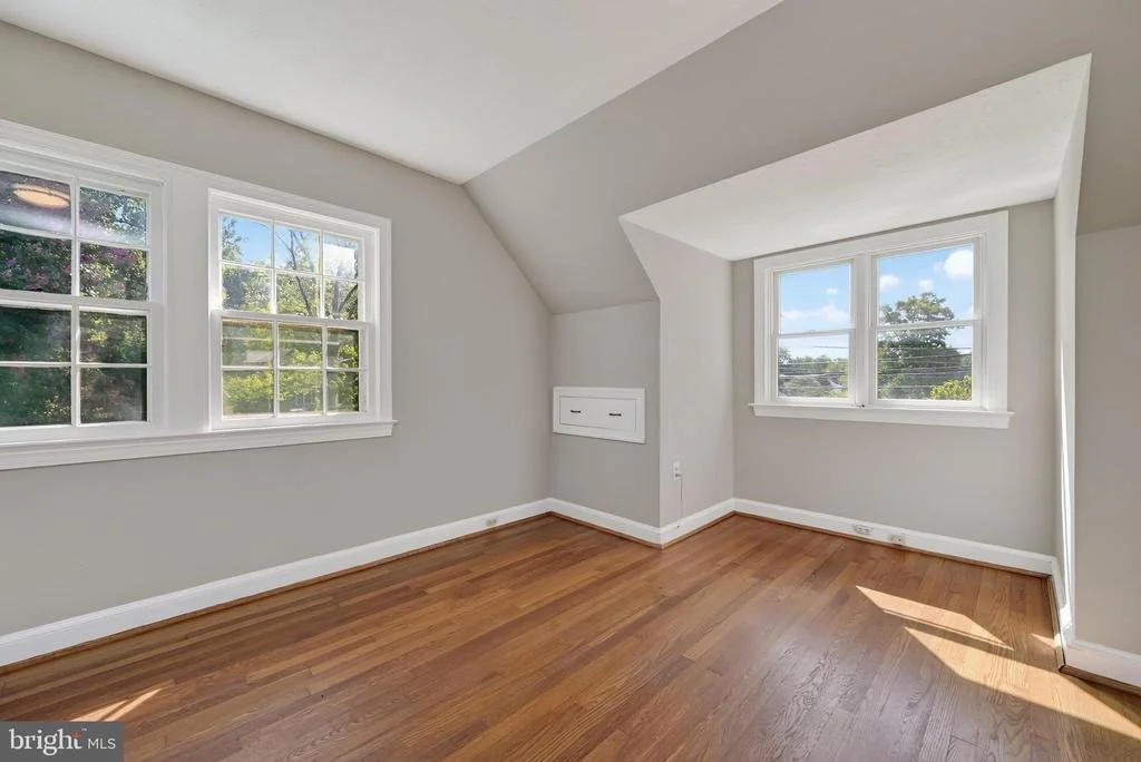 Photo of 9802 FOREST GROVE DRIVE