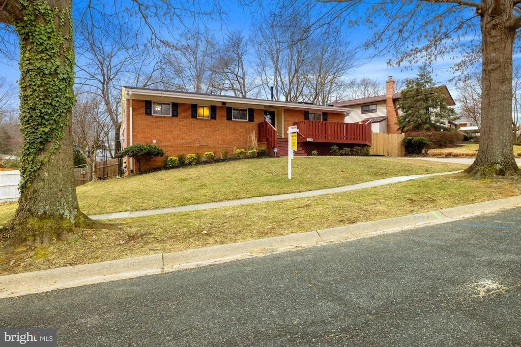 Photo of 12506 MONTCLAIR DRIVE