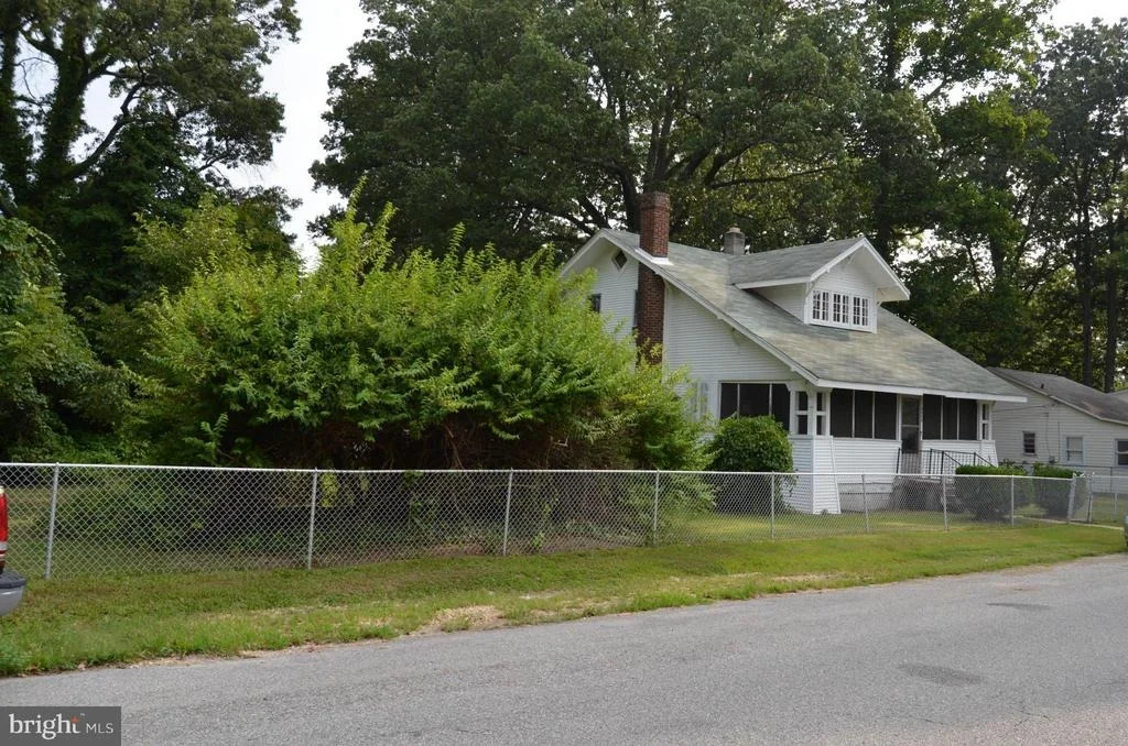 Photo of 4008 8TH STREET