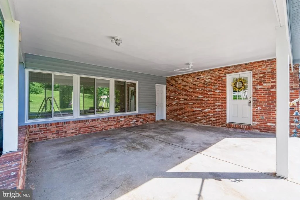 Photo of 13818 OVERTON LANE