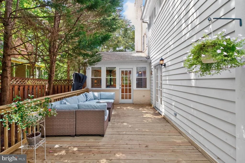 Photo of 10115 GATES AVENUE