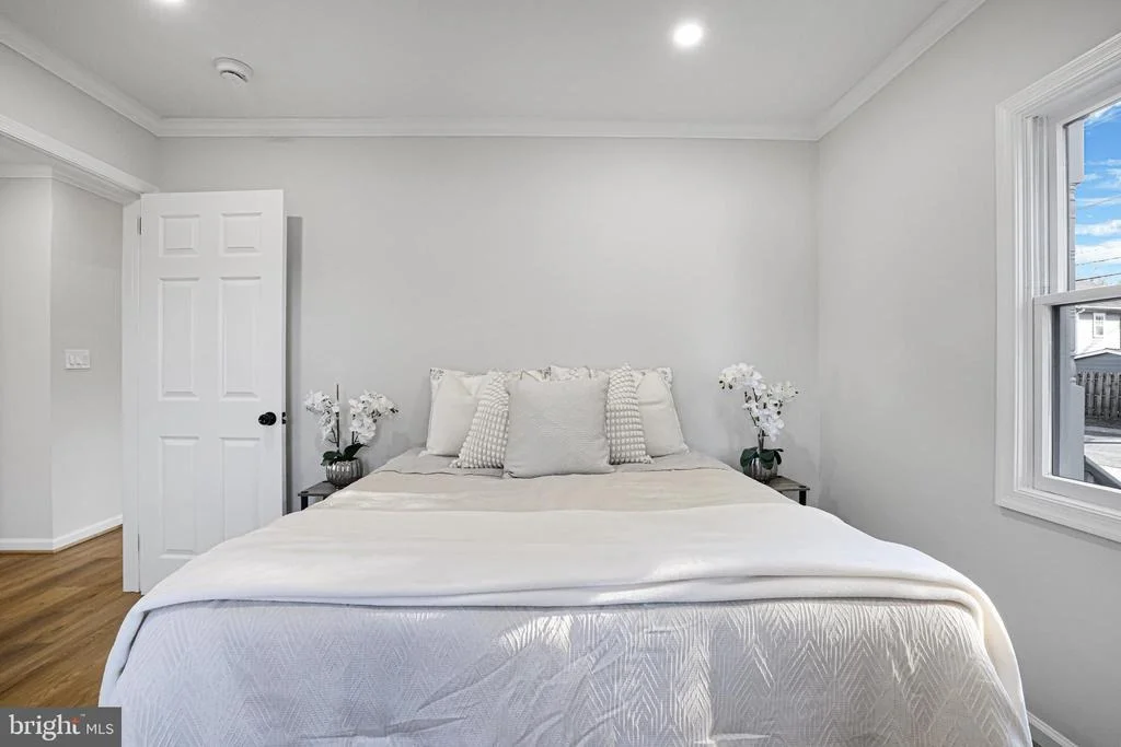 Photo of 4305 GARRETT PARK ROAD