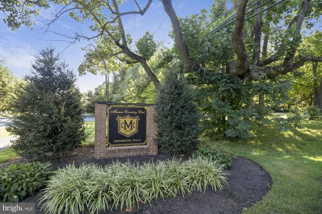 Photo of 4116 BEVERLY ROAD
