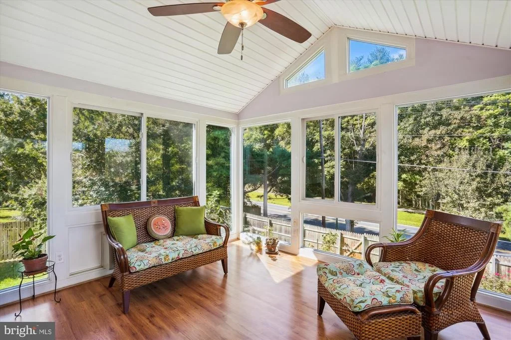 Photo of 927 POINTER RIDGE DRIVE