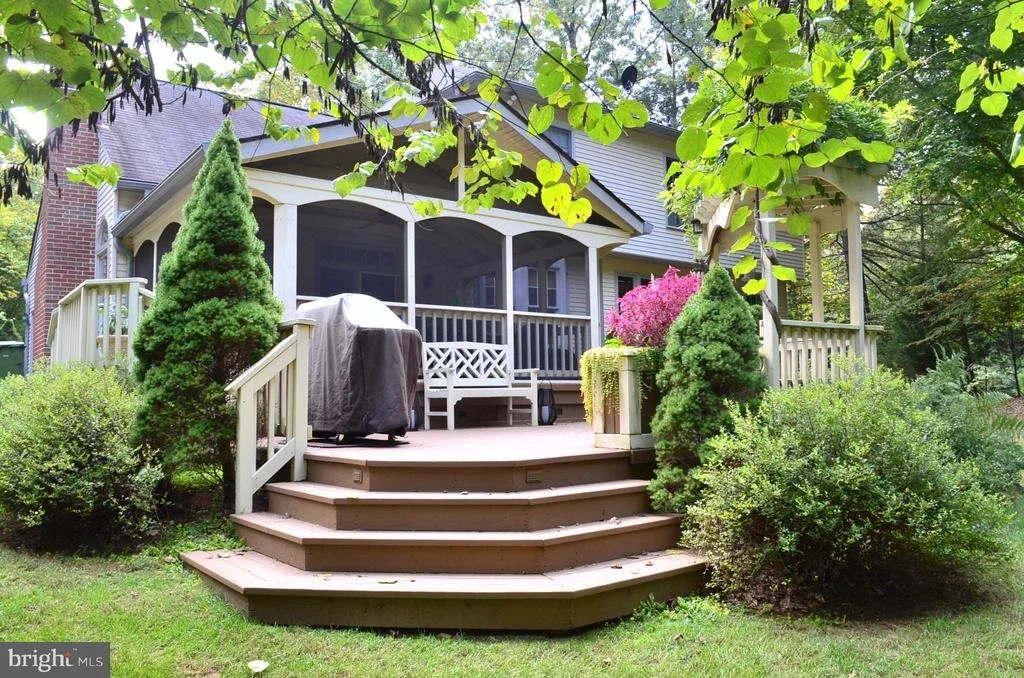 Photo of 6159 RIVER FOREST DRIVE