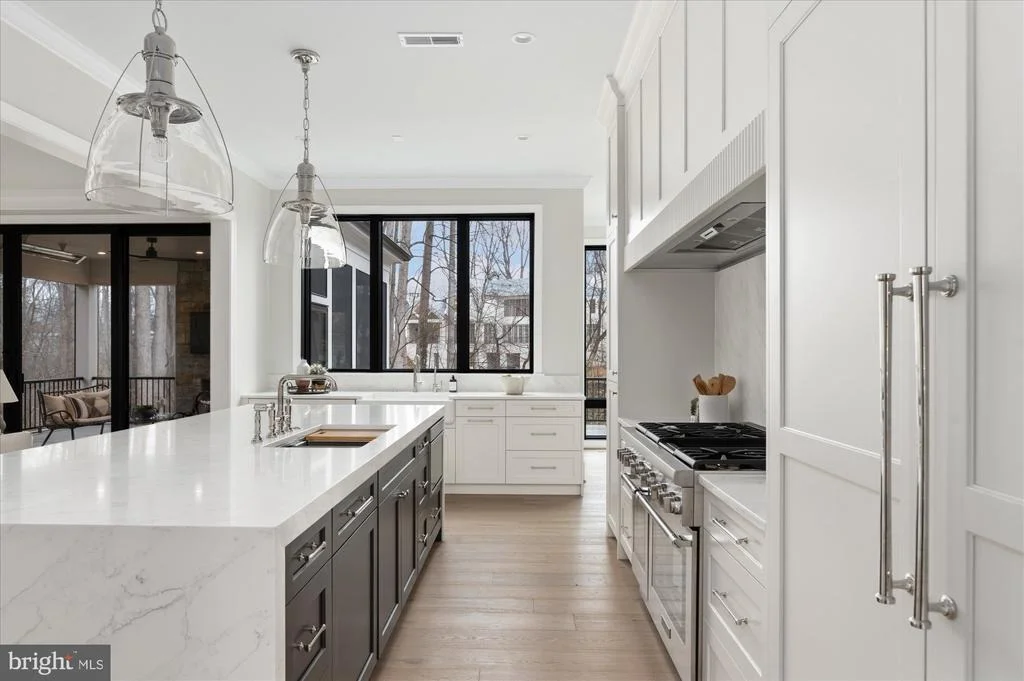 Photo of 7008 ARBOR LANE