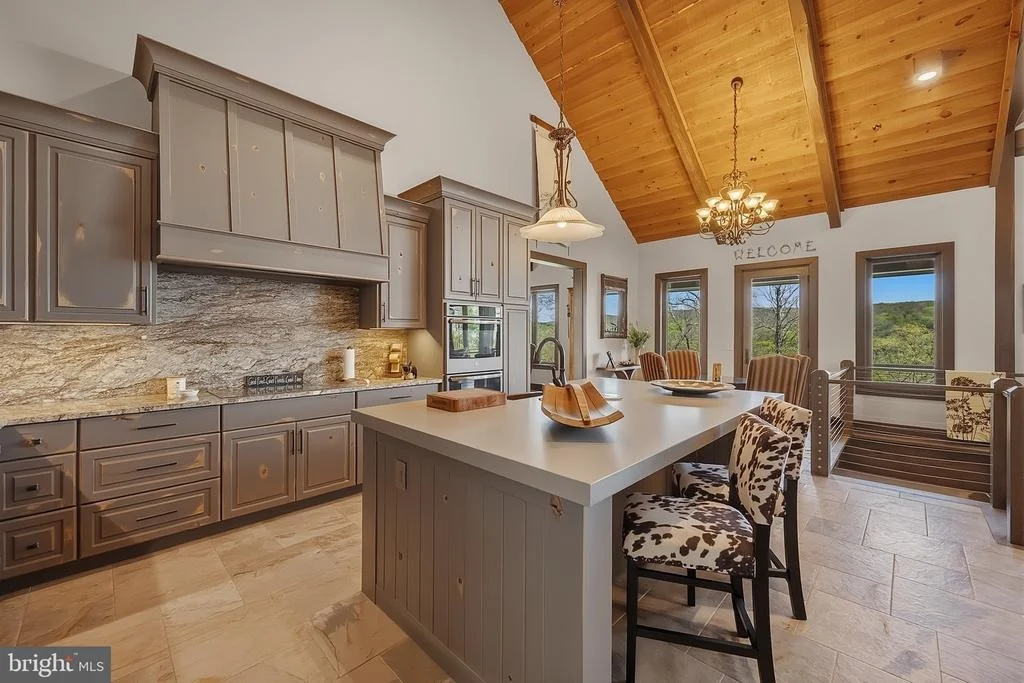 Photo of 2250 MARSH HILL ROAD