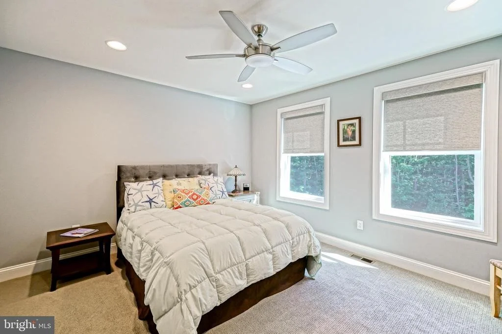 Photo of 33562 UNION CIRCLE