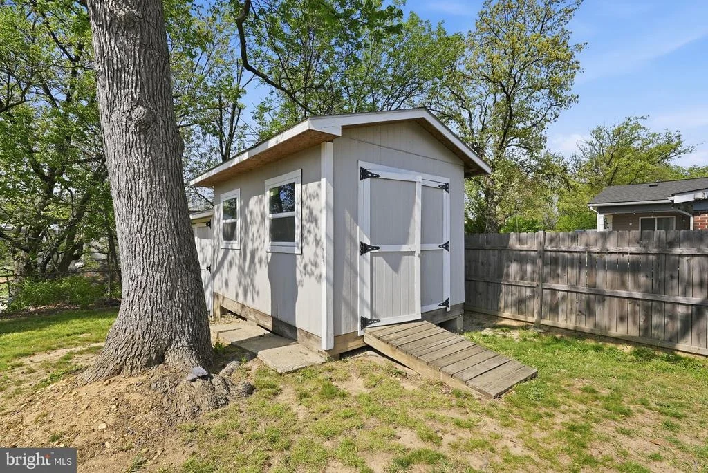 Photo of 6614 STAGECOACH STREET