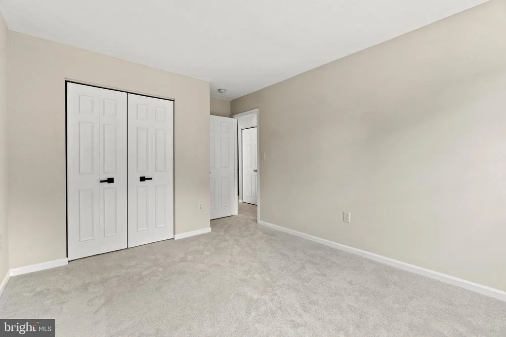 Photo of 14724 BOTANY WAY