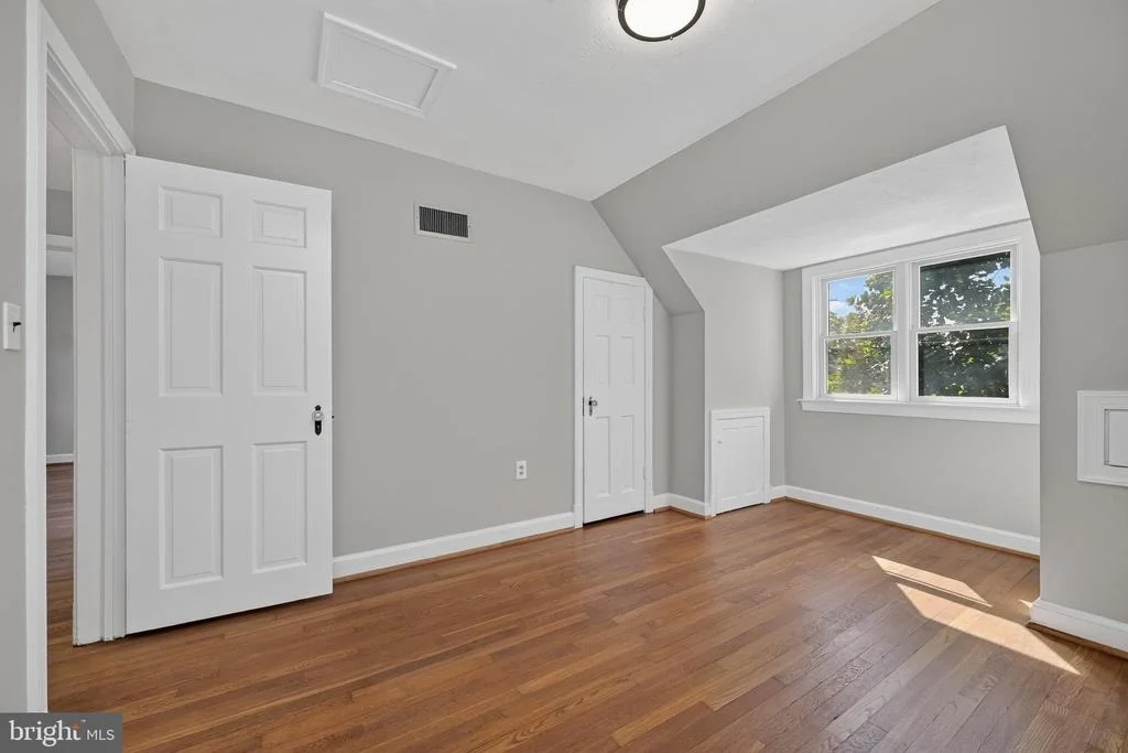 Photo of 9802 FOREST GROVE DRIVE