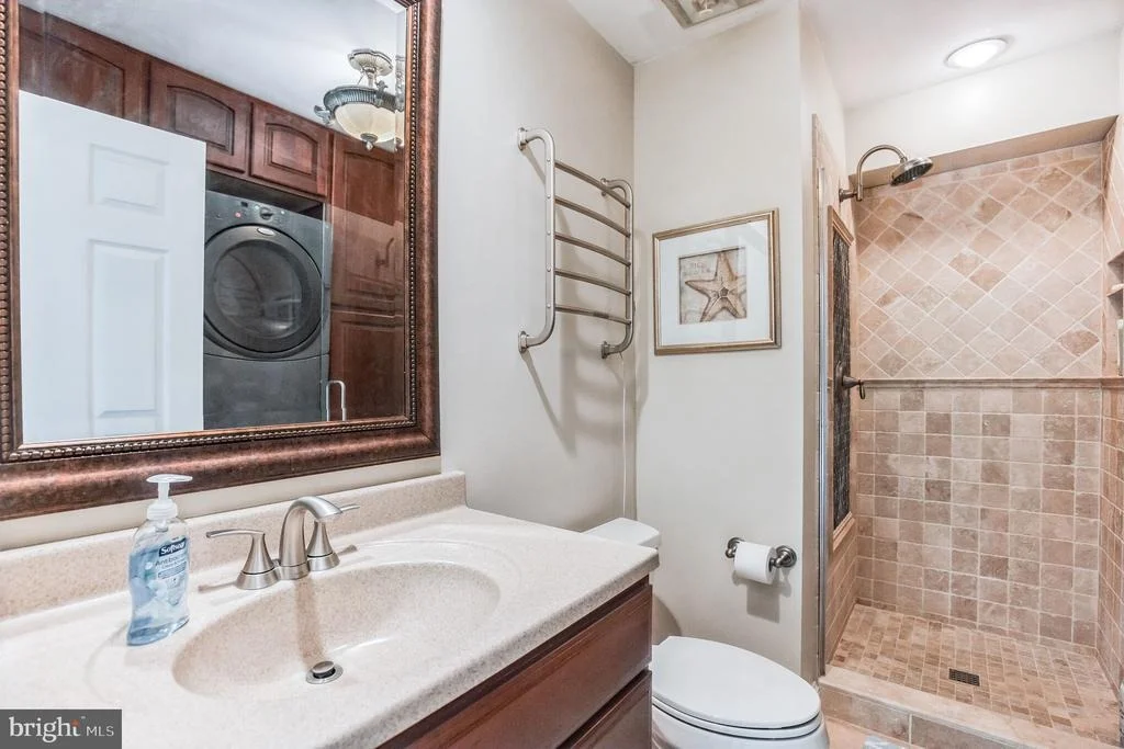 Photo of 3963 BAYSIDE DRIVE