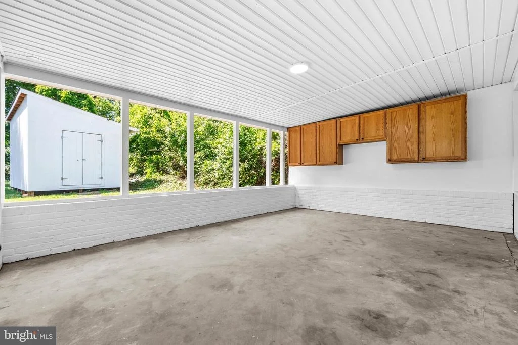 Photo of 10705 OAK PLACE
